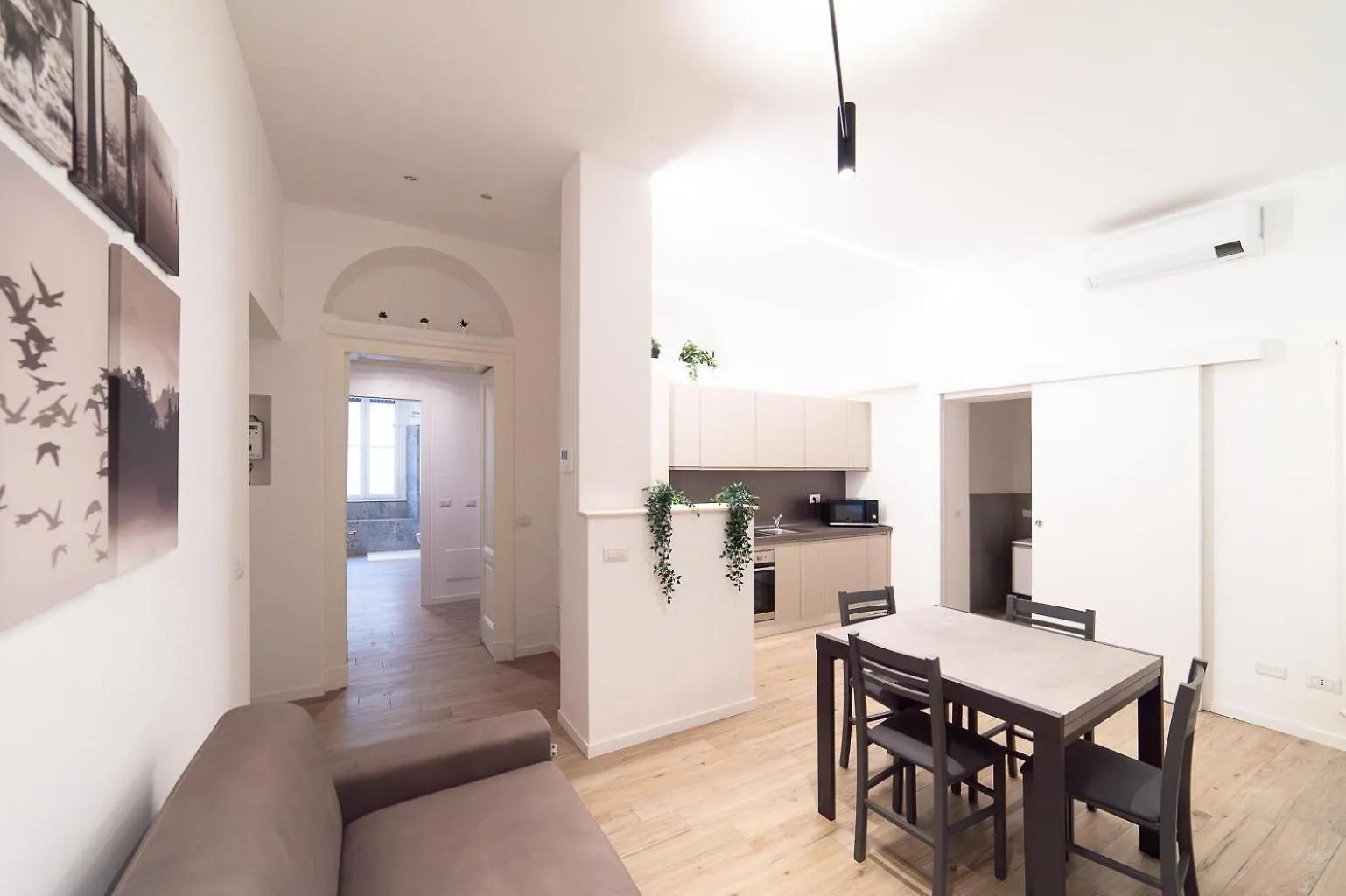 Apartment Hbhall Porta Romana Suite Milan